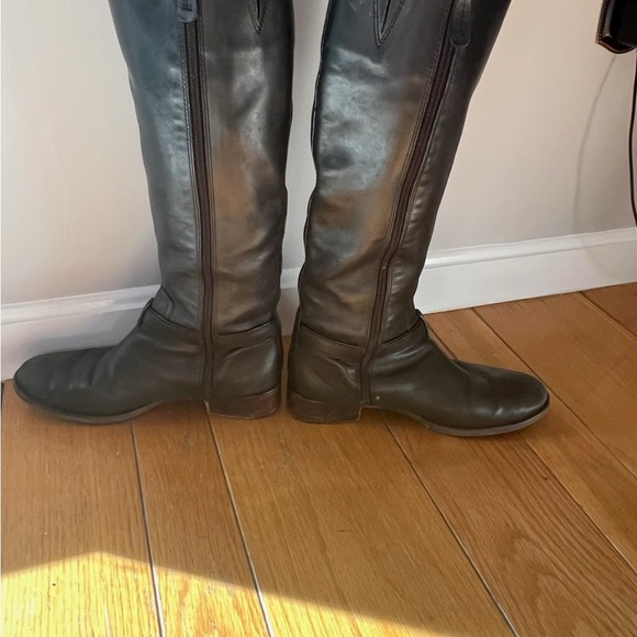 Tory Burch boots - Picture 3 of 7